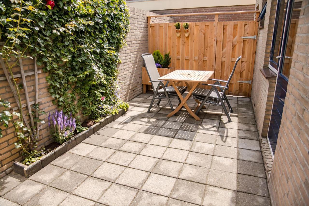 Beachhouse Anna, 1 Minute Walk To The Beach And Centre Of Katwijk, Free Private Parking Next To The House ! Katwijk aan Zee Luaran gambar